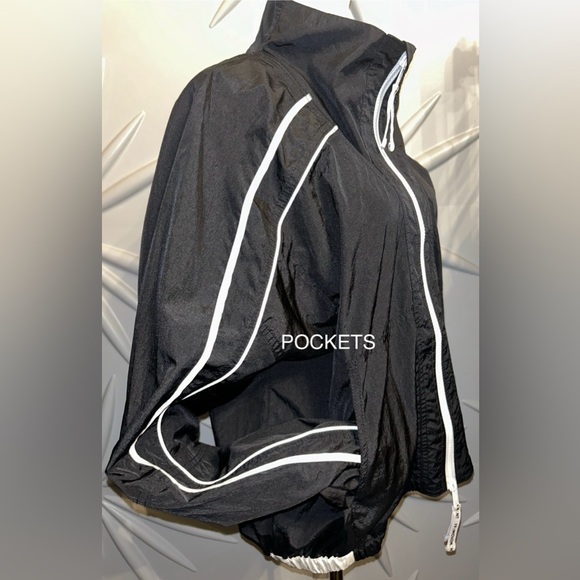 NWT FP Movement SZ M black/white dual direction, zip front jacket w/pockets. - Picture 3 of 14